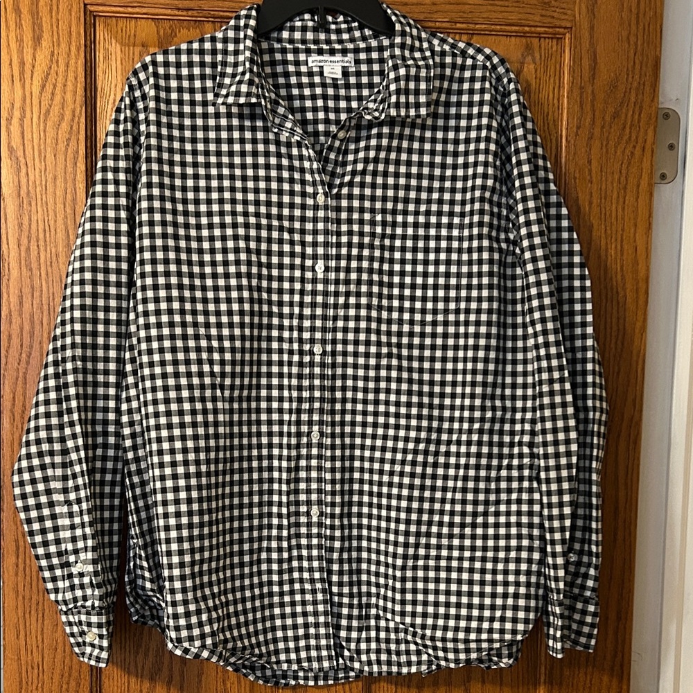 Amazon Essentials Black and White Plaid Shirt